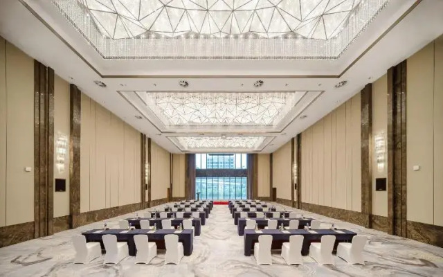 Echarm Hotel Wuhan China Optics Vally Convention & Exhibition Center