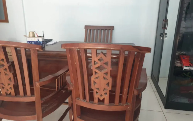 Capital O 92612 Penginapan D'alas Purwo & BeachNearPadang Savana Sadengan