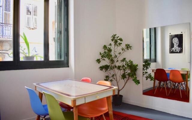 Athens central apt with roof top - EP9G