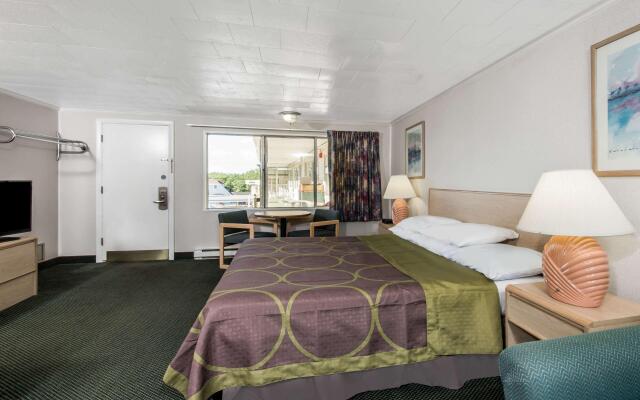 Relax Inn Cape Cod