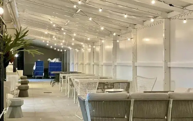 Doutonboricrystalhotel3
