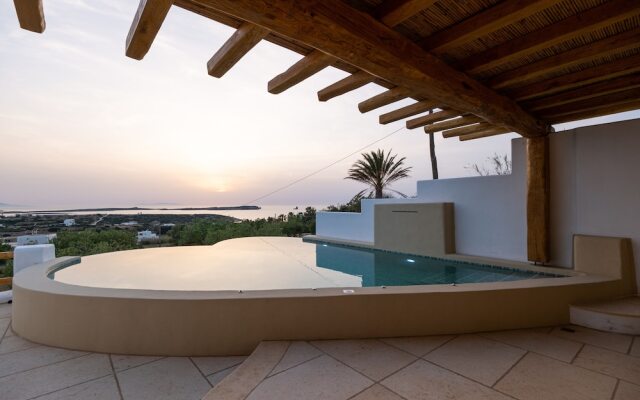 Utopia Suites by Anna Platanou - Adults only