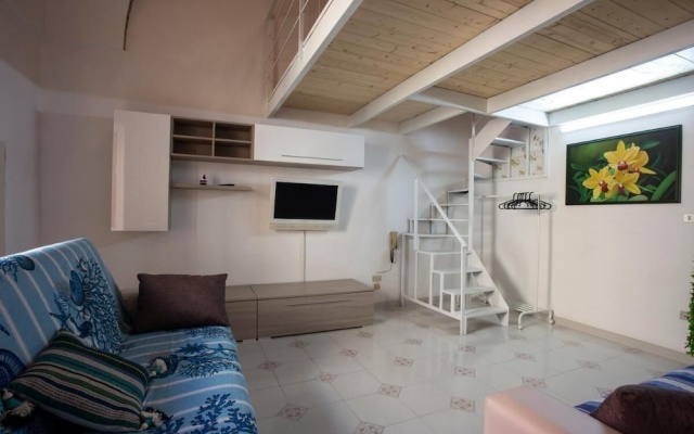 4 Sister Open Space in Puglia, Italy