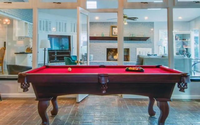 The Saunders Retreat