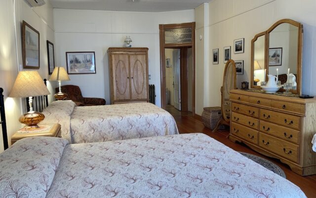 Historic Downtown Capitol Hotel Vacation Suites