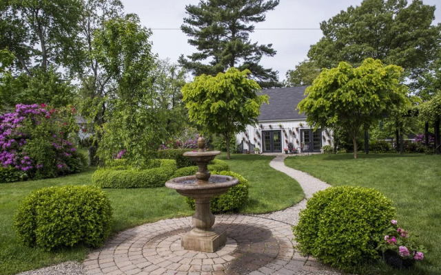 The Connecticut River Valley Inn