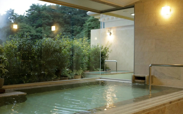 Отель La Vista Fuji Kawaguchiko