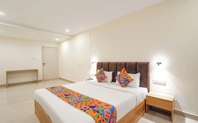 Fabhotel Indian Suites