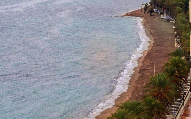 Loft on Marbella Promenade - Skol