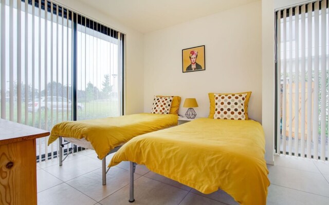Luxury Holiday Home in Zeewolde With Garden and Bubble Bath