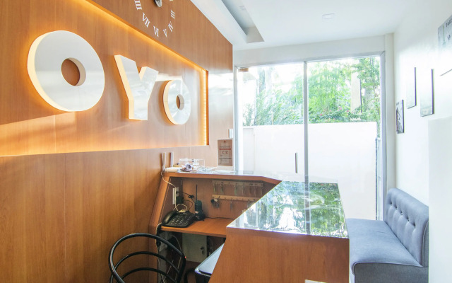 OYO 431 Apollo 11 Apartelle