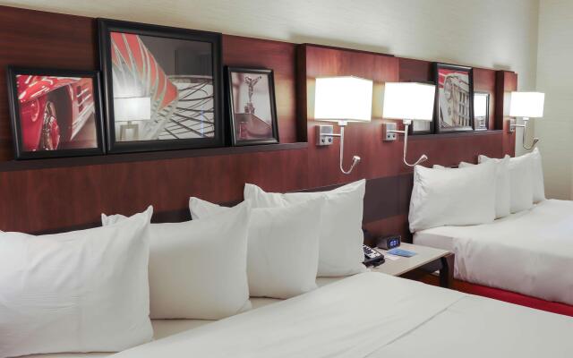 Radisson Plaza Hotel & Suites Kalamazoo