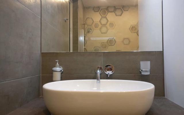Sunshine Suites