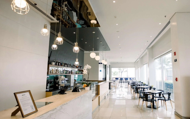Park Inn By Radisson Clark