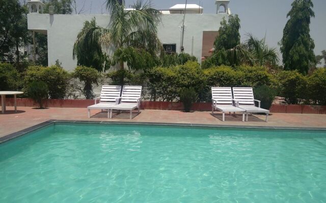 Gulmohar Sariska Resort