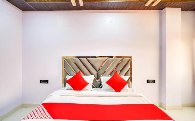 Hazel Residency by OYO Rooms