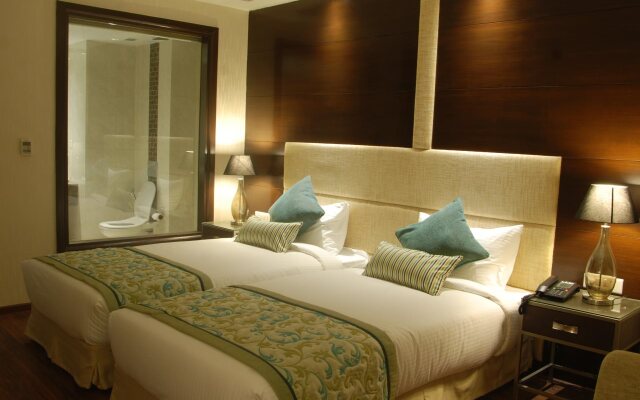 Plutos Hotel