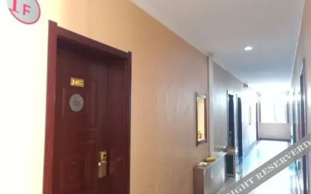 Xinzhou qi village hot spring resort yunzhongshan hotel