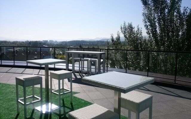 Apartamentos Jardines de Uleta Suites