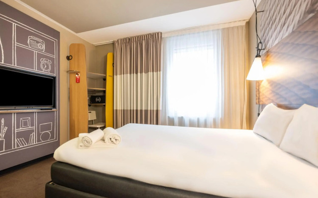 ibis Geneve Centre Lac