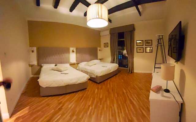 Alcaprì Suite Napoli Centro