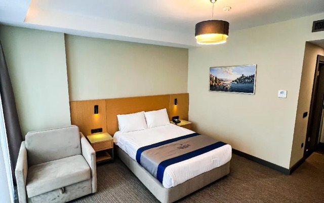 Triada Hotel Karakoy