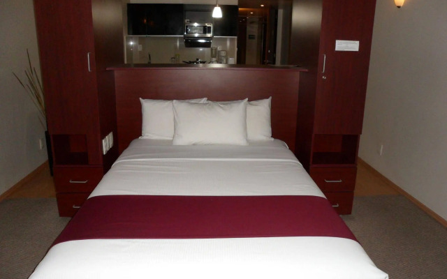 Suites Capri Reforma