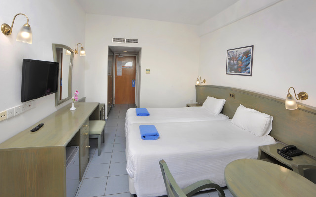 Nissiana Hotel