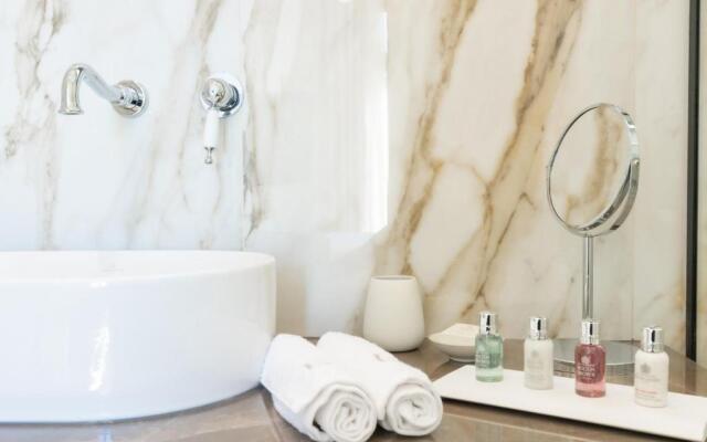Epicure Suites