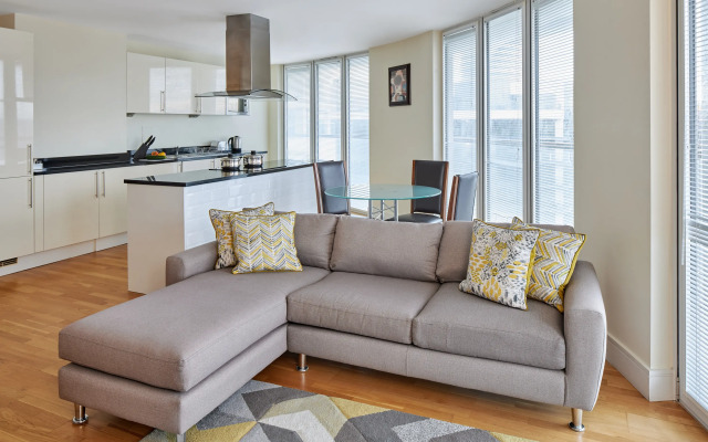 SACO London Canary Wharf