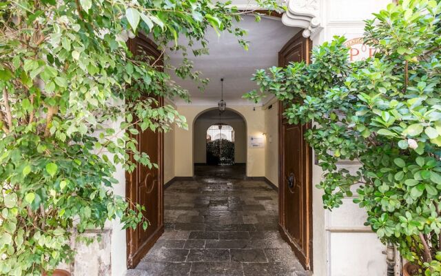 Elegante e Moderno Appartamento al Politeama