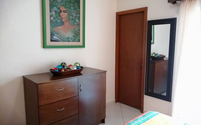 Beautiful Apartment Calle Tordo