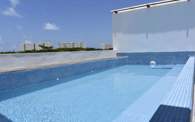 Bahari Cancun - Adults Only