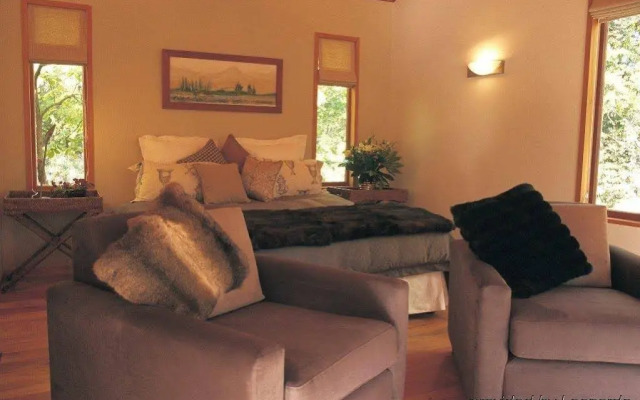 Minaret Lodge Luxury Bed & Breakfast