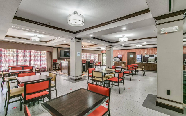 Holiday Inn Express Hotel & Suites Lubbock South by IHG