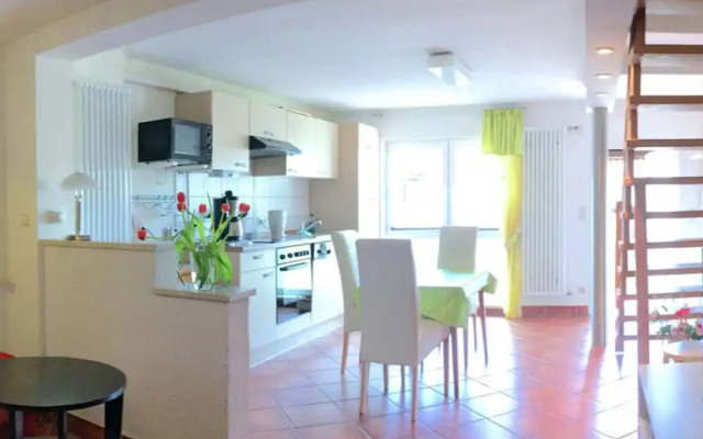 Spacious Apartment in Stralsund with Garden