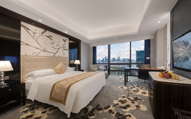 Shenzhen Huaqiang Plaza Hotel