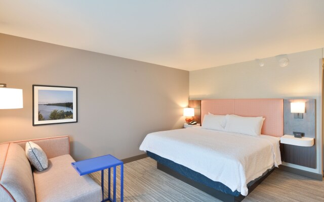 Hampton Inn & Suites Menomonie-UW Stout