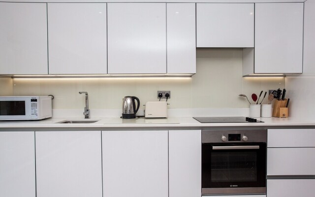 Spacious East London 2 Bedroom Apartment Sleeps 4