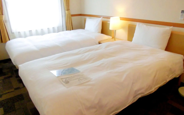 Toyoko Inn Kitakami Station Shinkan Line – Guest Rooms – Kitakami