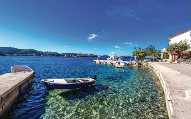 Stunning Home in Rab With Wifi and 1 Bedrooms