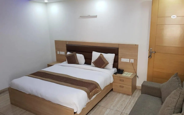 BlueNeck Sec 47 near Medanta -The Medicity' Gurugram