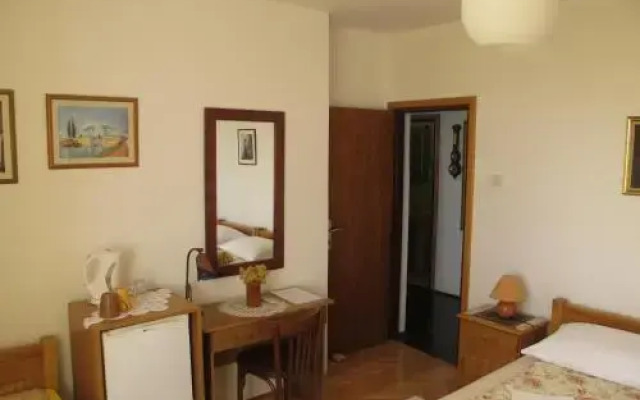 Apartments & Rooms Maria Bilicic