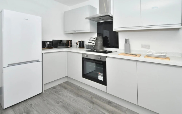 Townhouse @ Eastwood Place Stoke