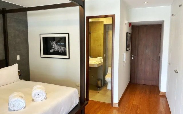 Concrete Jungle 1BR Loft in Barranco