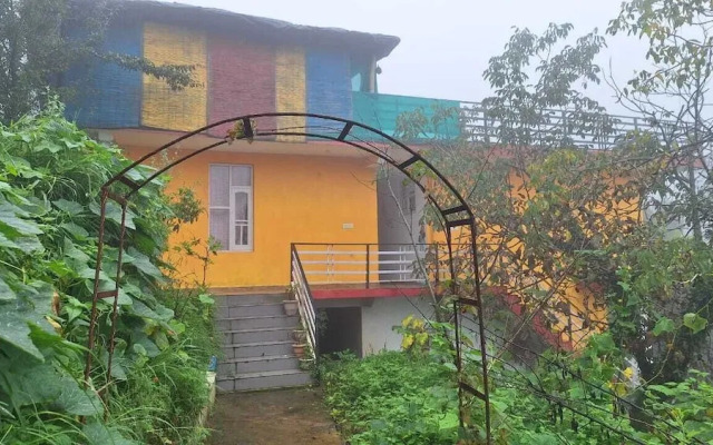 Aangan Homestay and Cafe