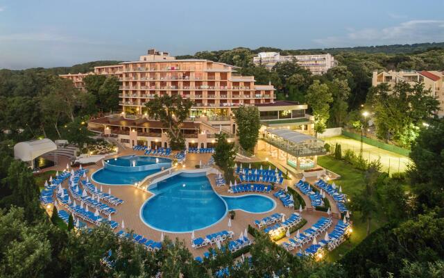 Kristal Hotel - All inclusive