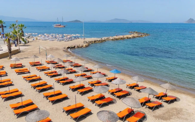 Asterina Hotel