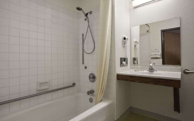 Super 8 by Wyndham Arcata