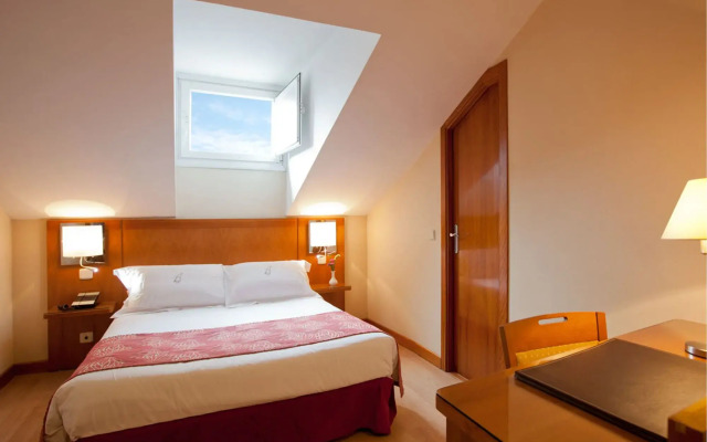 Ateneo Hotel